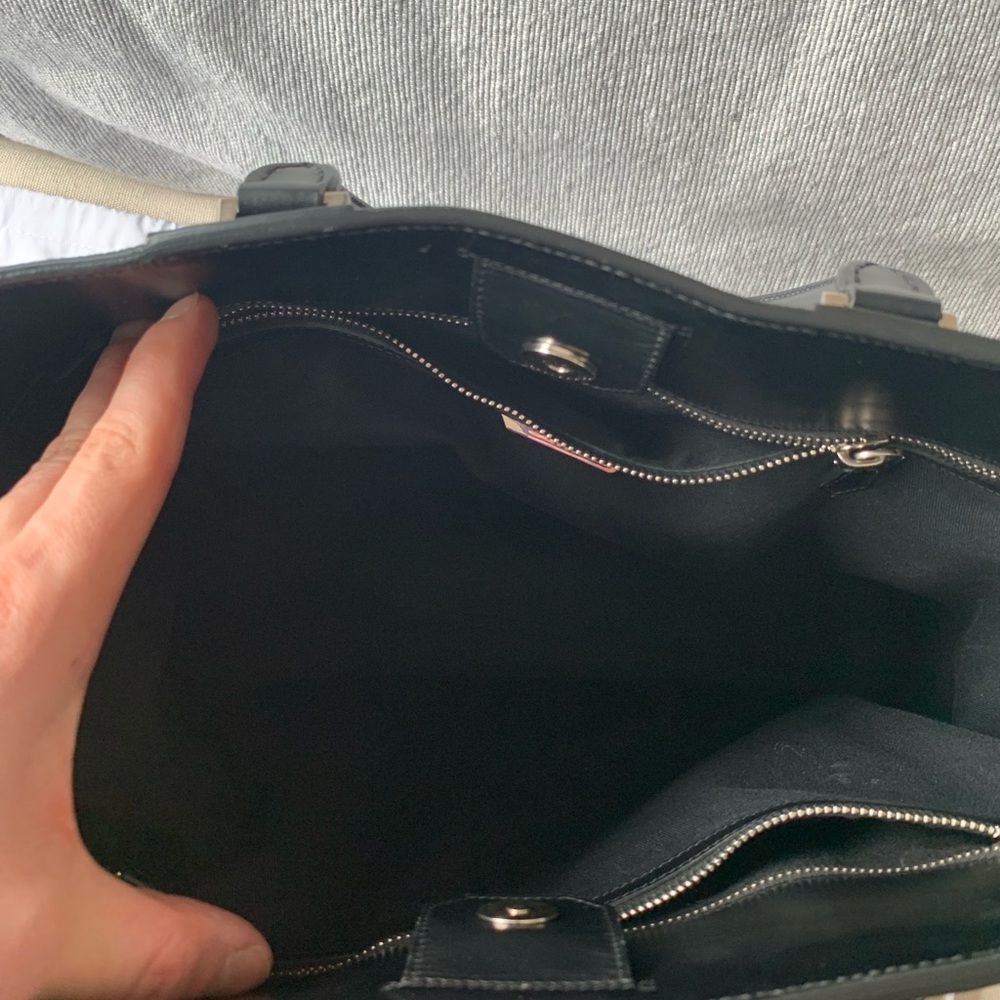 Givenchy men’s tote bag . Brown color. - Picture 6 of 8